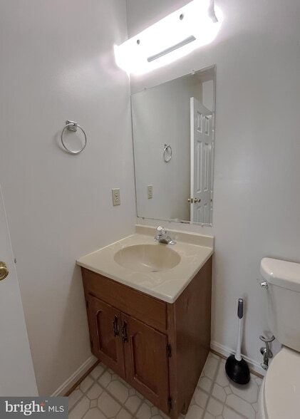 Building Photo - 109 Morris Dr