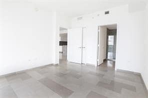 Building Photo - 1708 SW 7th St