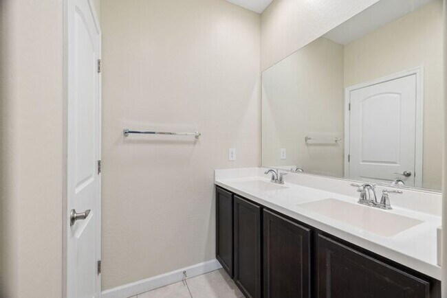 Building Photo - 19765 N Tammy St