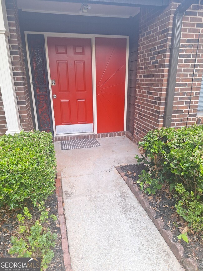 Primary Photo - 1514 Stoneleigh Cir