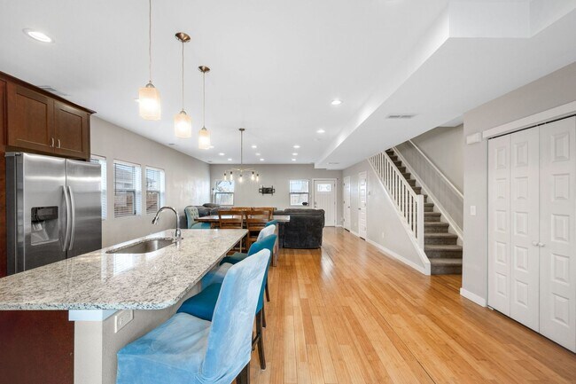 Building Photo - 3BD, 2.5BA Half-Duplex for Lease in Commerce City with 2-Car Garage