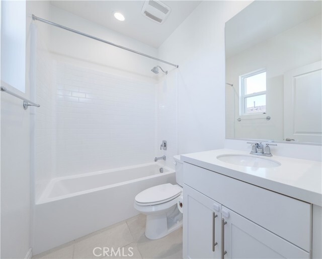 Building Photo - 1245 Oliva Ct
