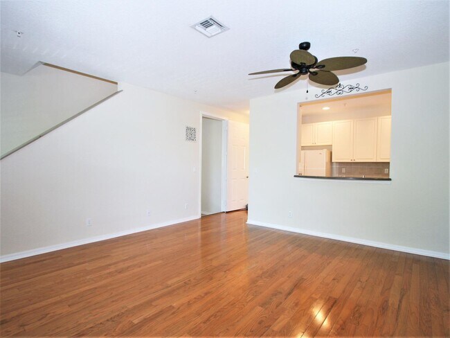 Building Photo - 1562 Grande Cull Way