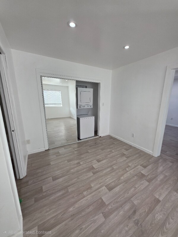 Building Photo - 8034 Ney Ave