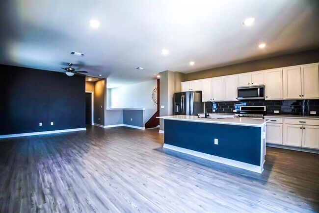 Building Photo - 8306 Mandela Bend