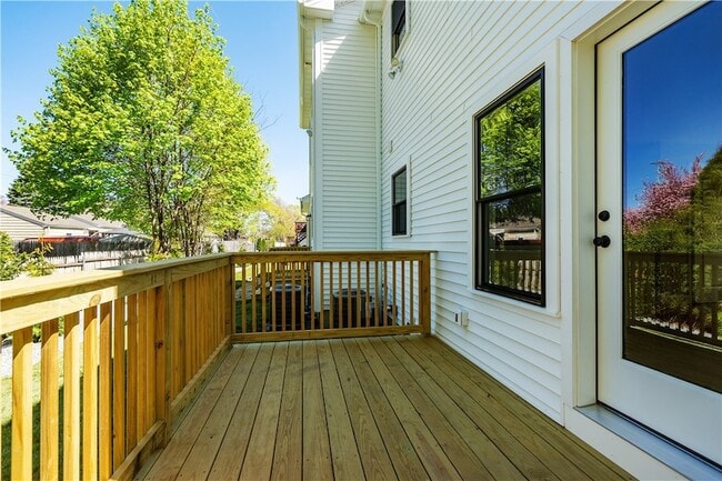 Building Photo - 83 Cadora Ave