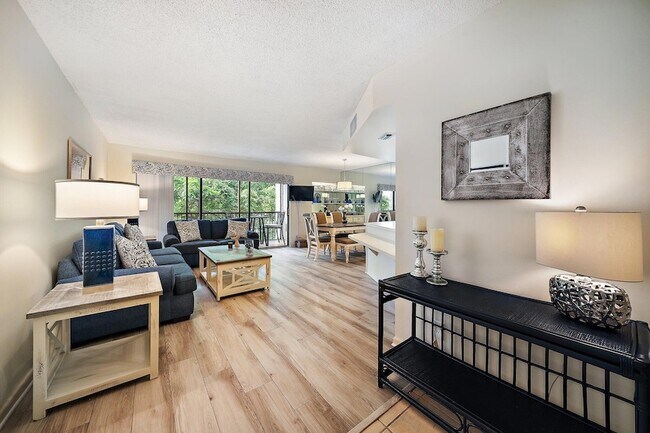 Building Photo - 1605 S US Hwy 1