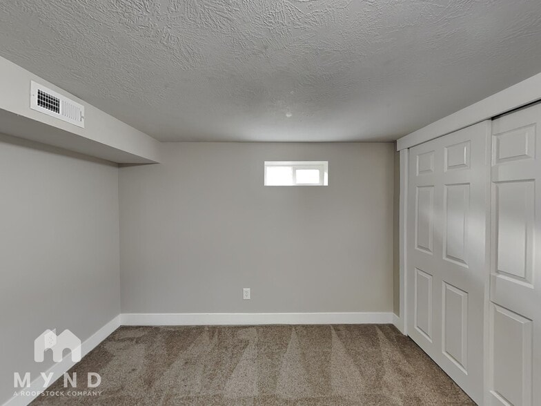 Building Photo - 8446 W 3450 S