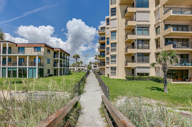 Building Photo - 2208 OCEAN S Dr