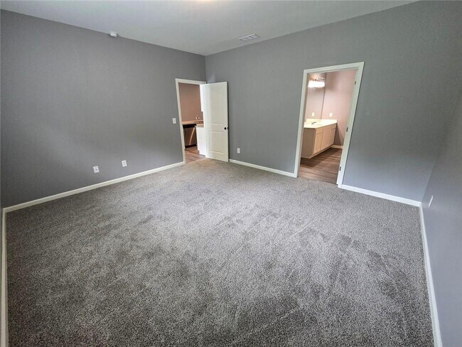 Building Photo - 104 Mccall Wy