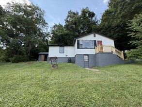 Building Photo - 5247 McIntyre Rd