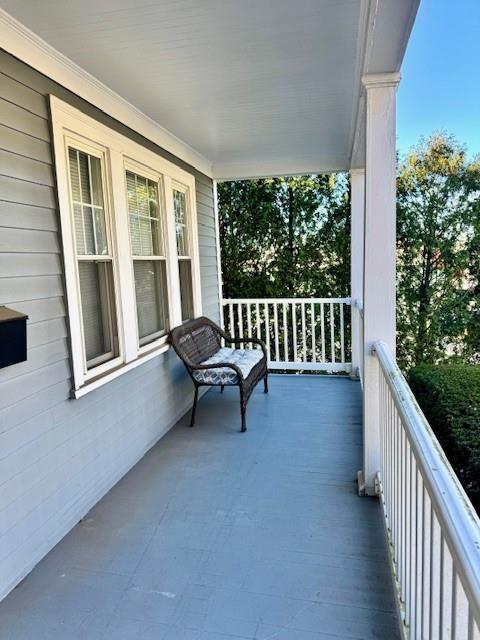 Building Photo - 17 6th St