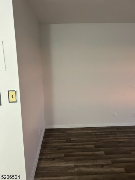 Building Photo - 285 Aycrigg Ave