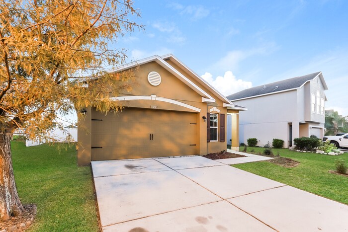 Building Photo - 13221 Waterford Castle Dr