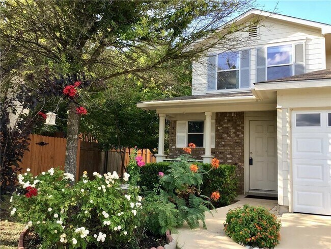 Building Photo - 400 Celery Loop