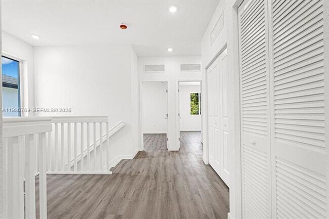 Building Photo - 22431 SW 125th Ave