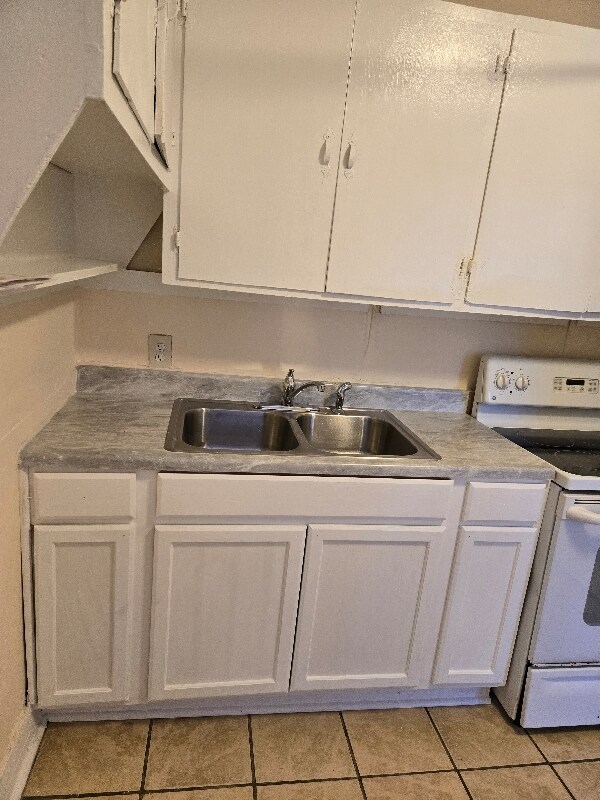 Building Photo - 2932 Alabama Dr