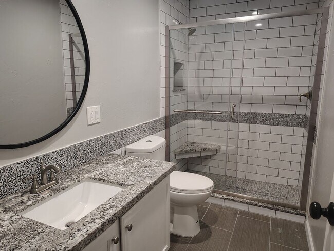 Building Photo - 9047 N Sanguine Dr