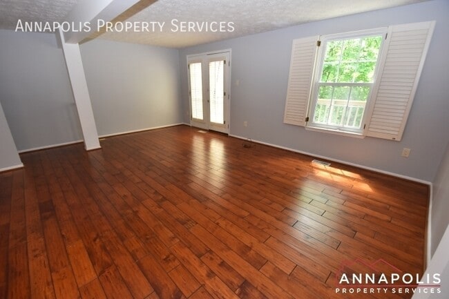 Building Photo - 541 Bay Dale Ct