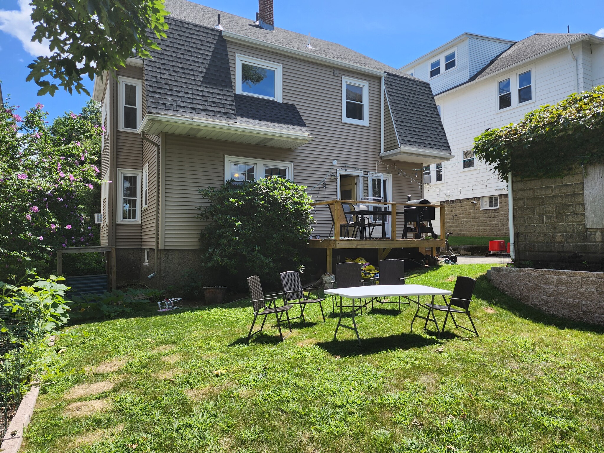 Building Photo - 9 Avon Rd