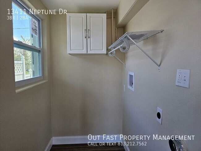 Building Photo - 13411 Neptune Dr