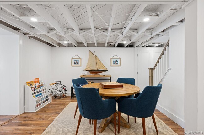 Building Photo - 580 Gin Ln