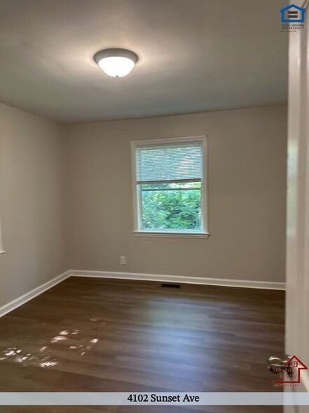 Building Photo - 4102 Sunset Ave