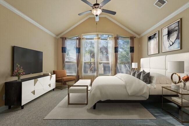 Building Photo - 166 Lindenberry Cir