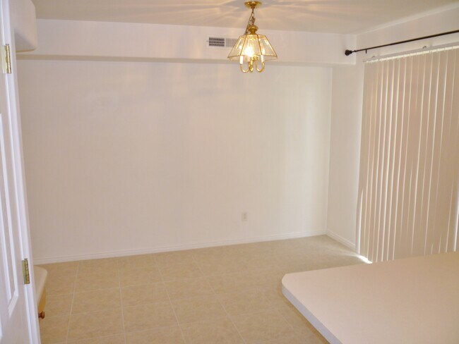 Building Photo - 1735 W 540 N