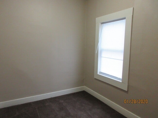 Building Photo - 3407 Fairfield Ave