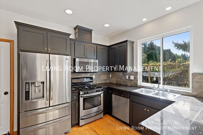 Building Photo - 2908 NE 88th Pl