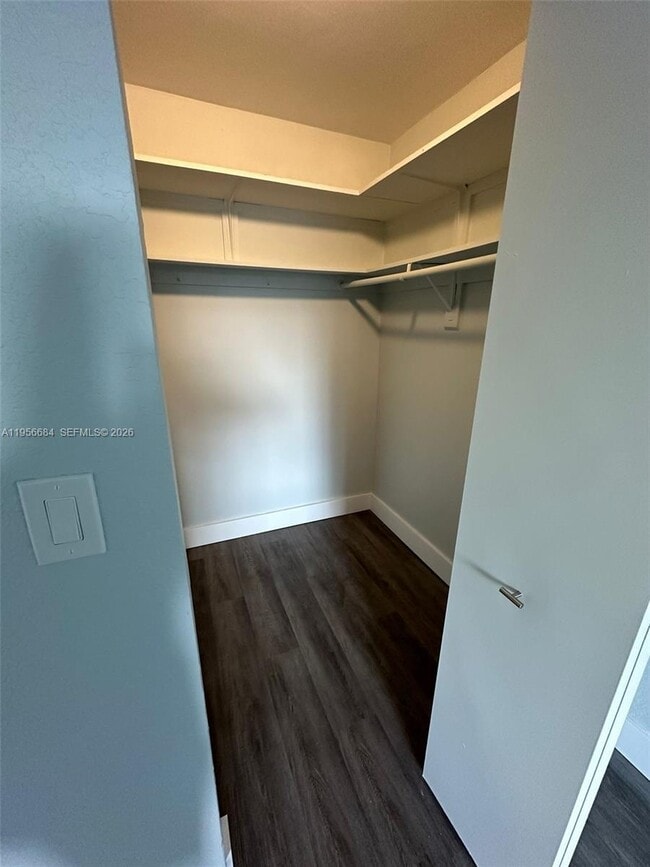 Building Photo - 6601 Winfield Blvd