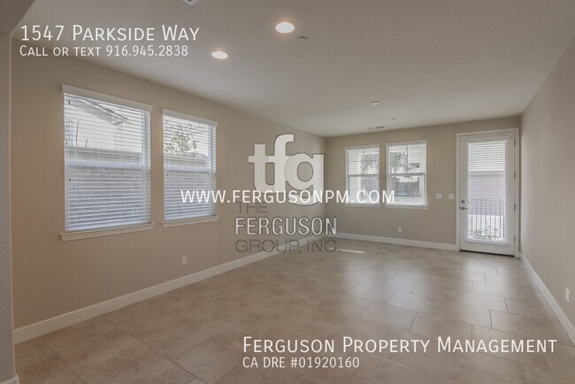 Building Photo - 1547 Parkside Way