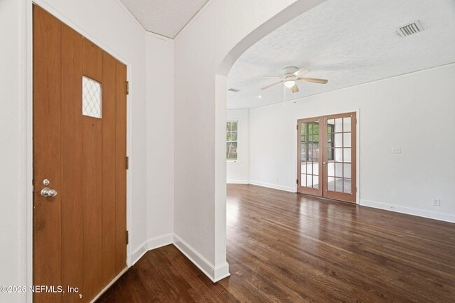 Building Photo - 1406 Palmer Terrace
