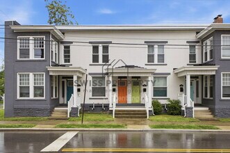 Building Photo - 342 Taylor Ave