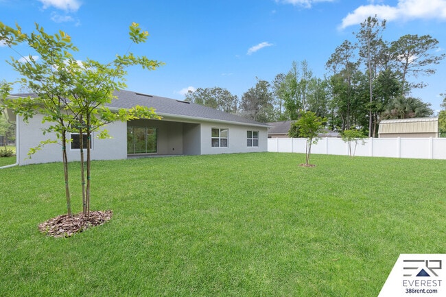 Building Photo - 51 Woodside Dr