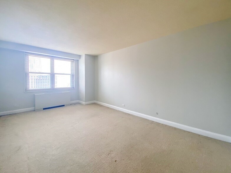 Building Photo - 151 Tremont St