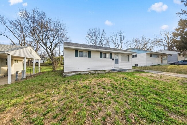 Building Photo - 133 Perthshire Rd