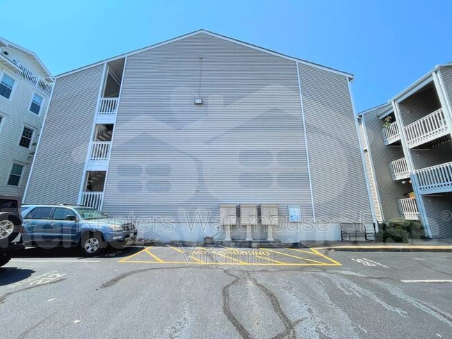 Building Photo - 2325 Sea Shell Rd