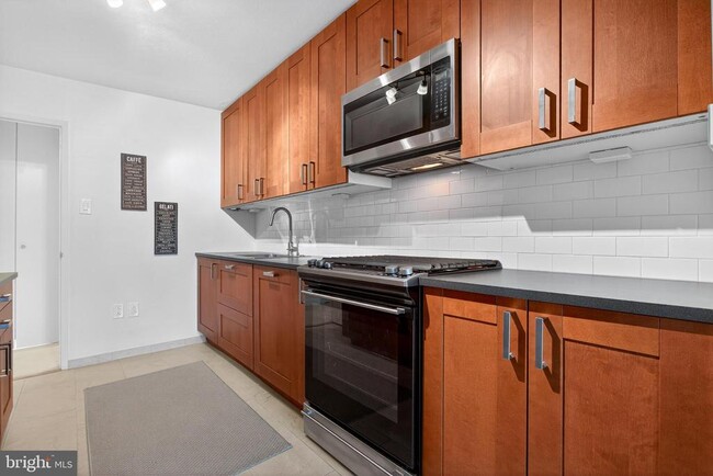 Building Photo - 2401 Pennsylvania Ave