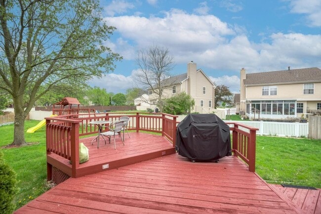 Building Photo - 3615 Fairfax Ct E