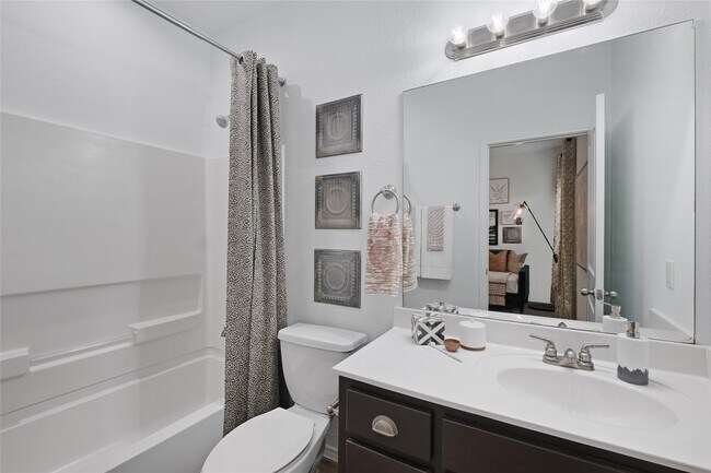 Building Photo - 6706 Brookridge Ct