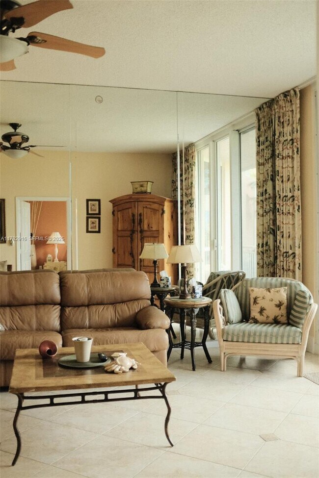 Building Photo - 3880 N Hwy A1A