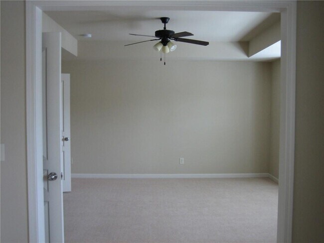Building Photo - 5930 Vista Brook Dr