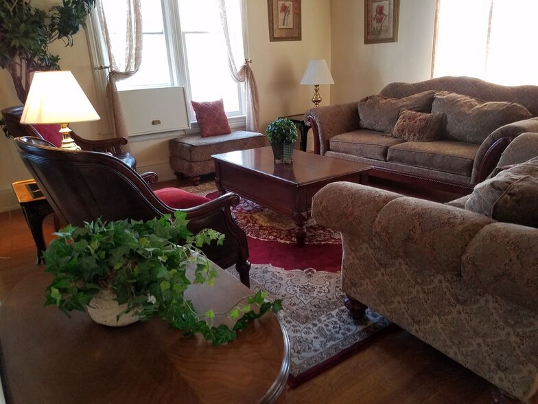 Main Level - Living Room - 1034 E Platte Ave