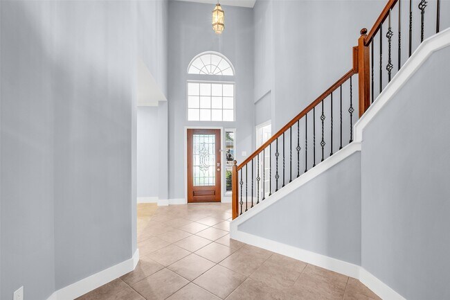 Building Photo - 10626 Cortland Ridge Ln