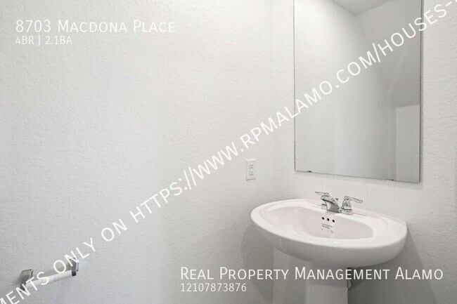 Building Photo - 8703 Macdona Pl