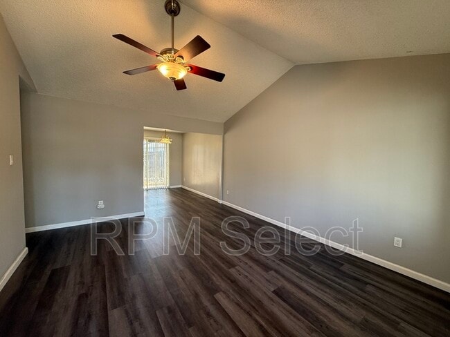 Building Photo - 8826 Grayling Way