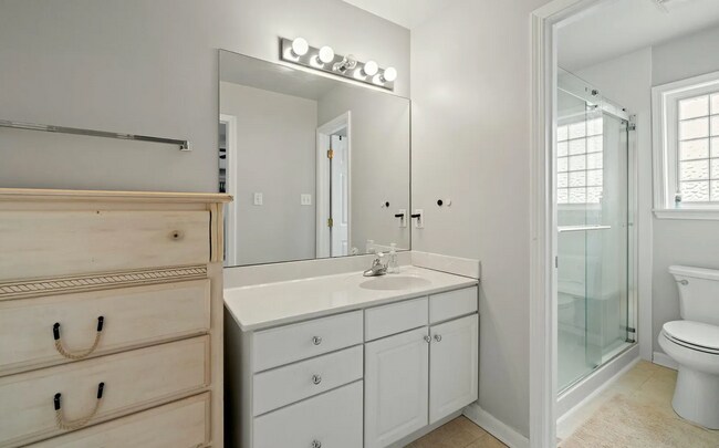 Building Photo - Spacious, Stylish, and Full of Charm – 3 bedroom home in Lexington | $1,900/mo