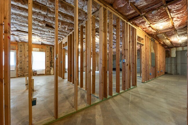 Building Photo - 542 Oconee Cir
